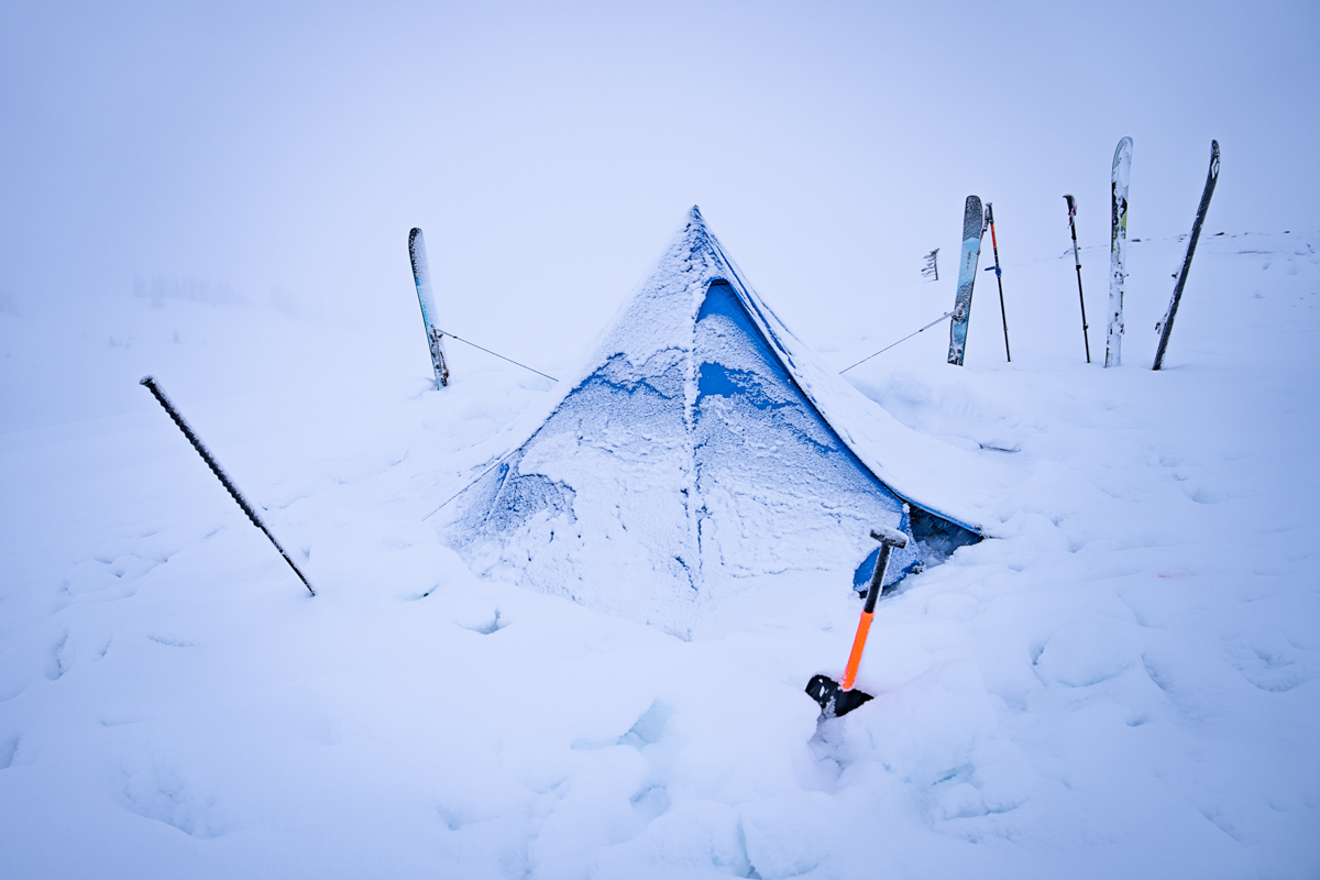 Freestanding vs nonfreestanding (the Black Diamond Mega Snow Tent after a snowstorm)